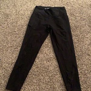VS Sport knockout leggings with pockets